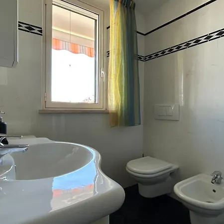 Modernshore - Levante Apartment