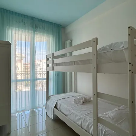 Modernshore - Levante Apartment *
